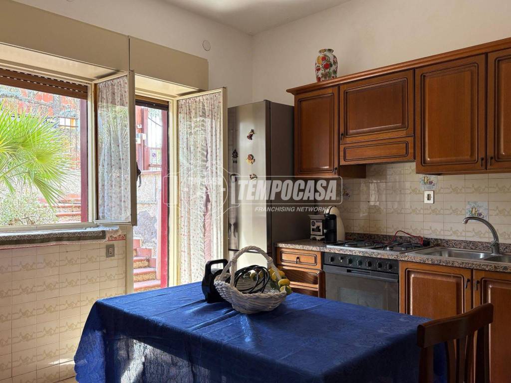 Appartamento a Gravina di catania in Via Alberto Mario - Foto 5