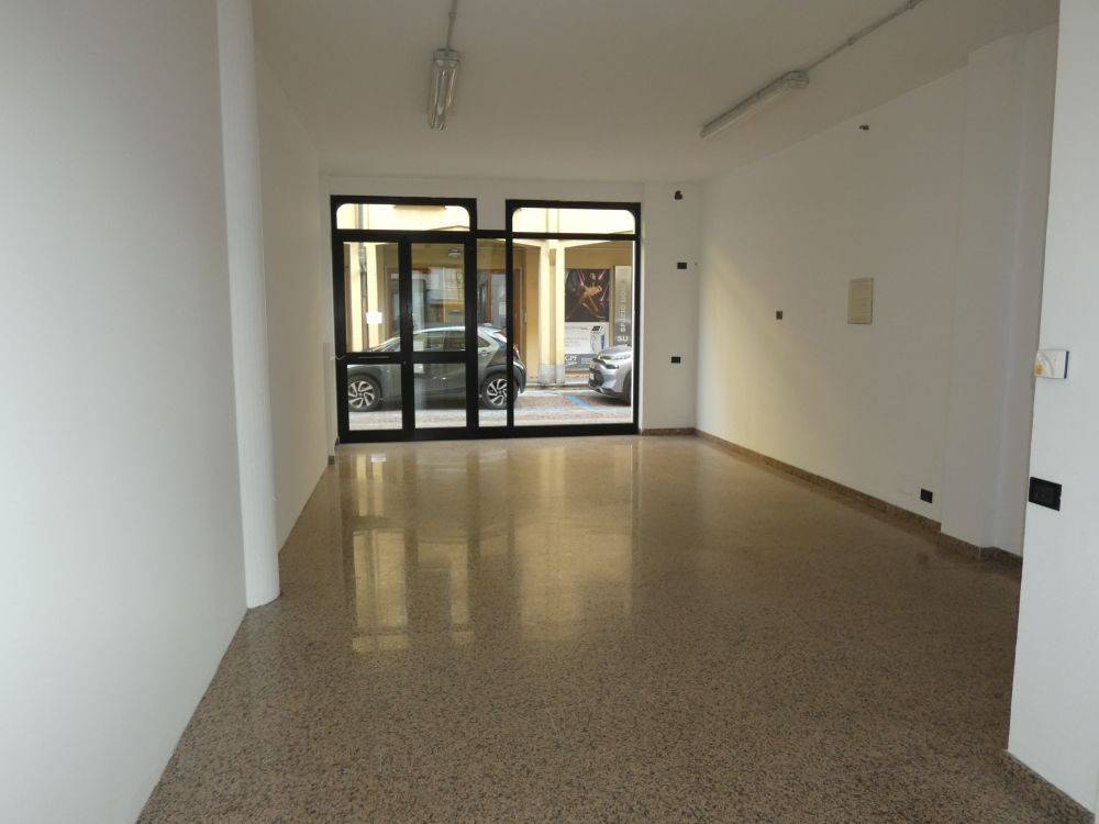 Immobile a Alba in Via Cuneo - Foto 3