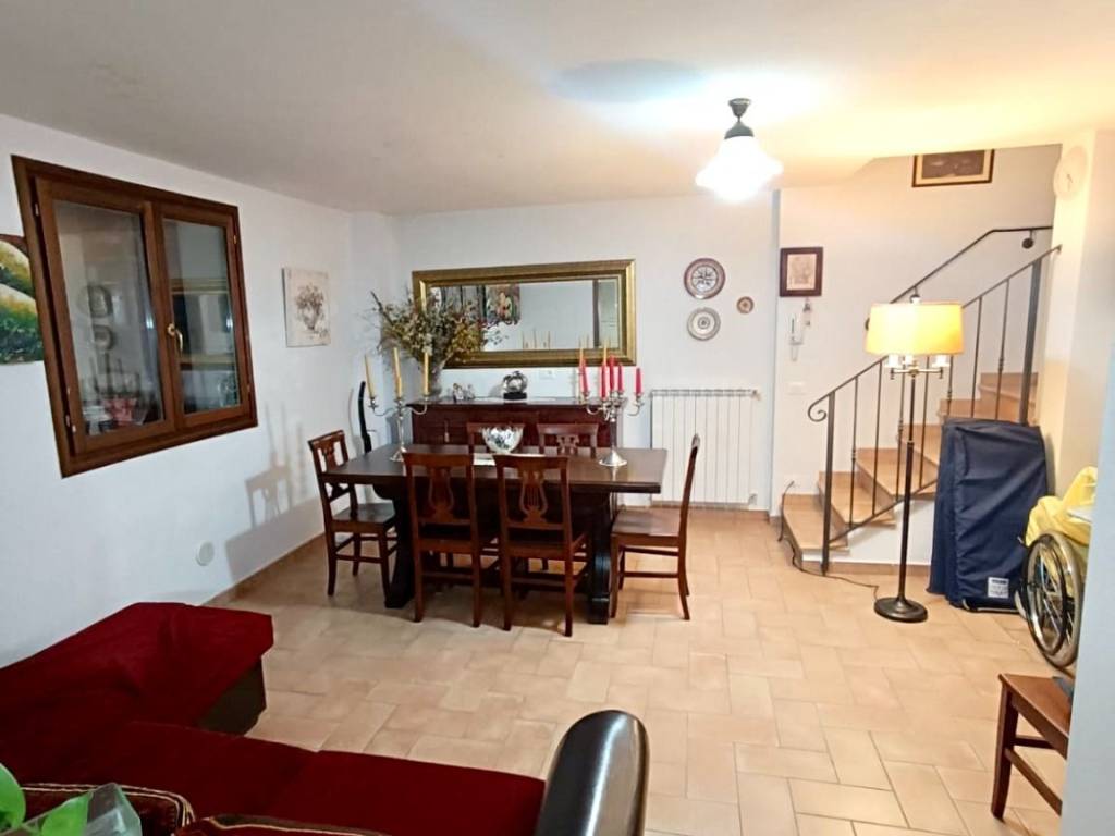 Villetta a schiera a Figline e incisa valdarno in Via di San Quirico - Foto 2