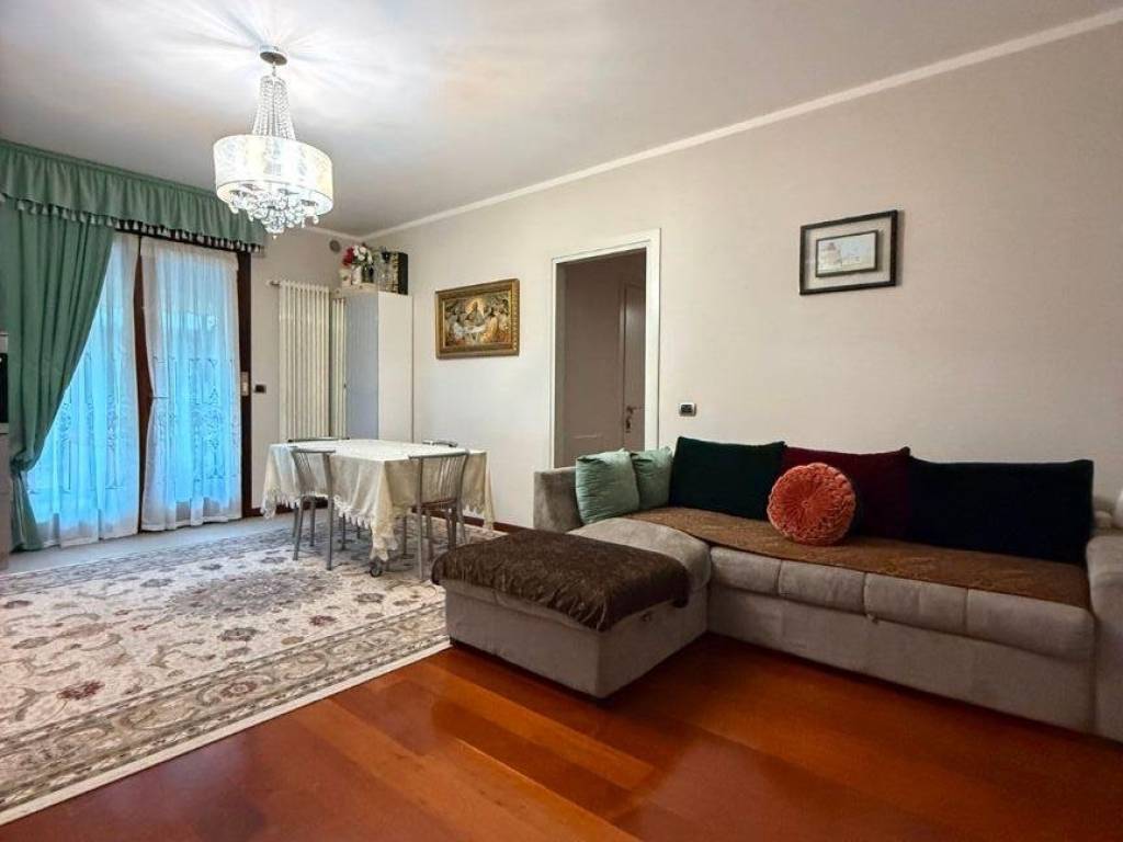 Appartamento a Abano terme in Via Umberto Giordano - Foto 2