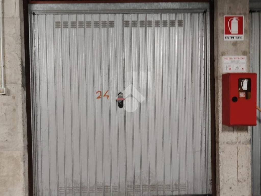 Box / garage a Sirmione in Via Divisione Acqui, 23 - Foto 2