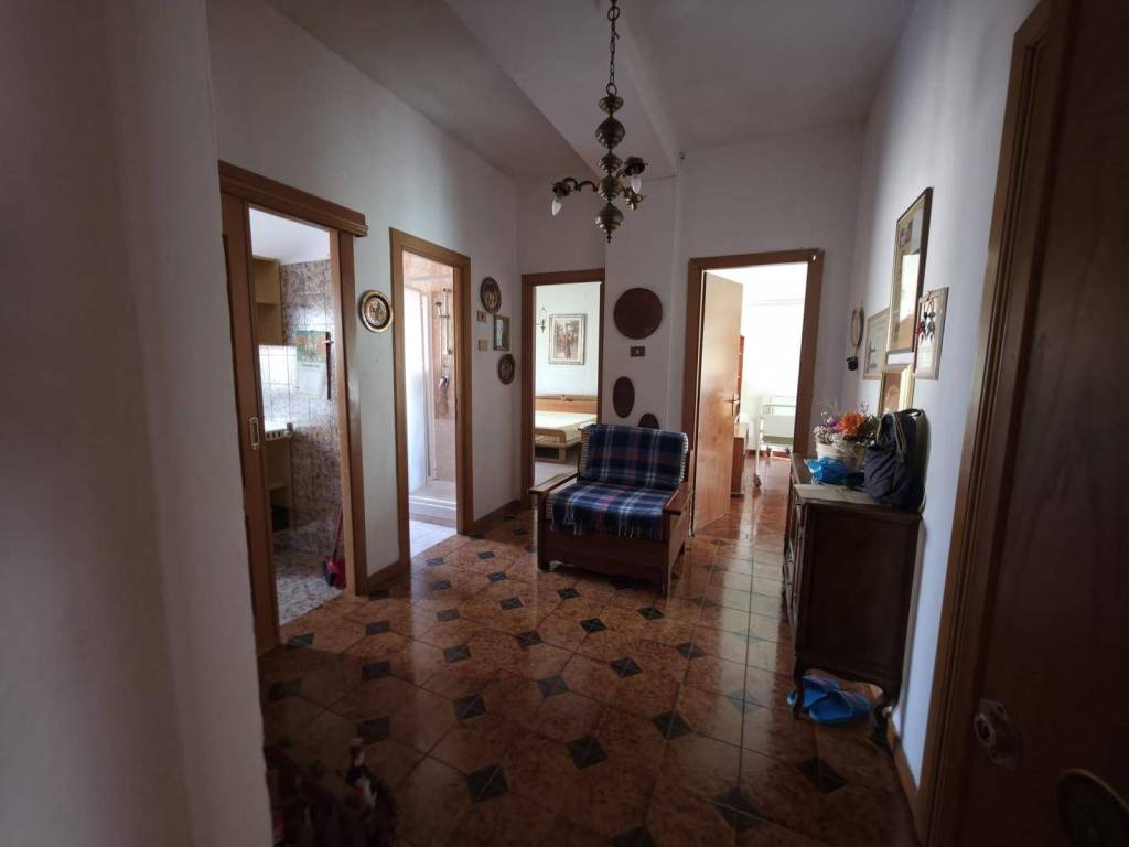 Appartamento a Civitavecchia in Via Giotto, 8 - Foto 4