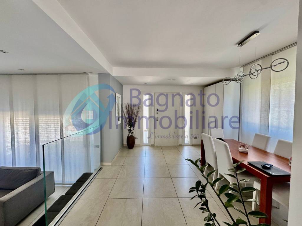 Villa a Novara in Via Ottorino Respighi, 5 - Foto 4