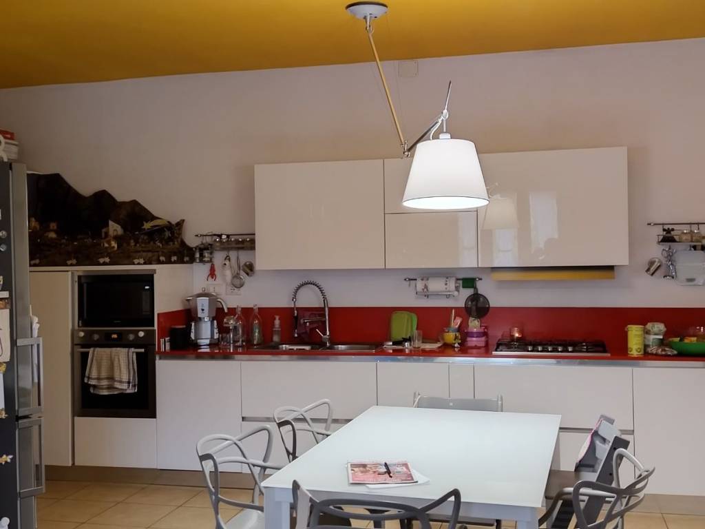 Appartamento a Calolziocorte in Via Don Abbondio - Foto 4