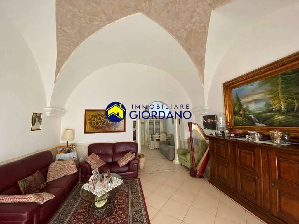 Casa indipendente a Squinzano in via Gennaro Abbate, 27 - Foto 2