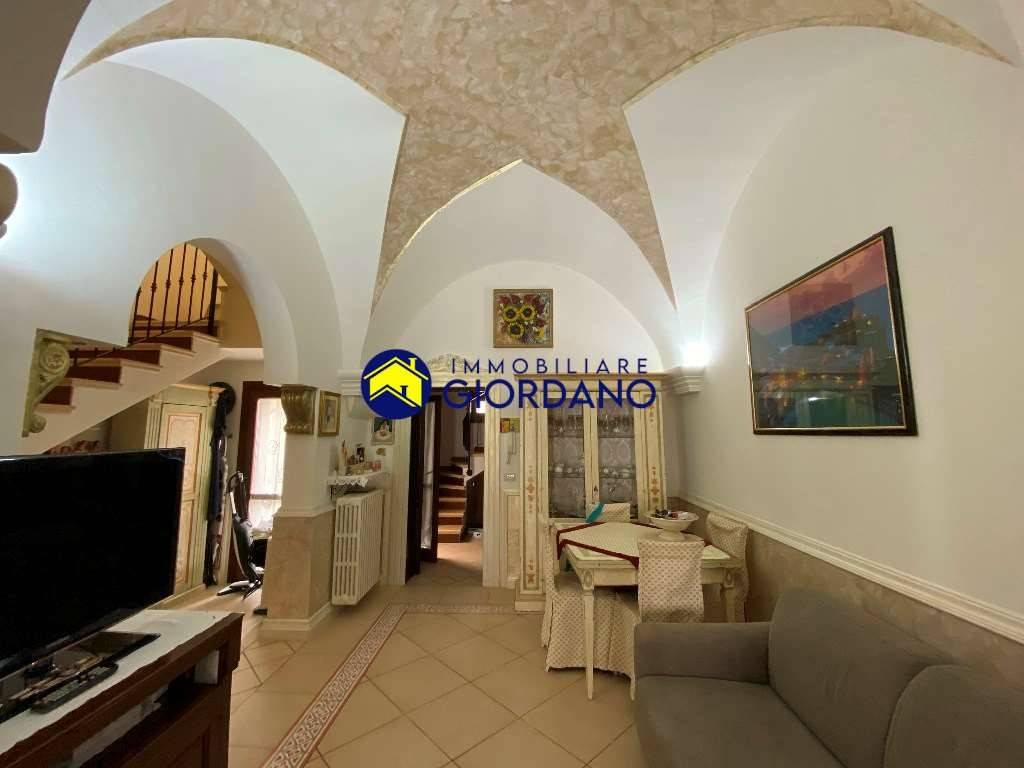 Casa indipendente a Squinzano in via Gennaro Abbate, 27 - Foto 4