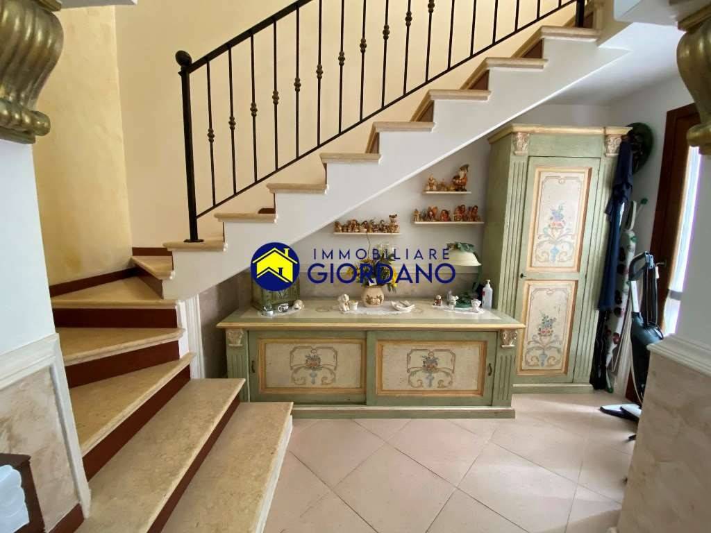 Casa indipendente a Squinzano in via Gennaro Abbate, 27 - Foto 5