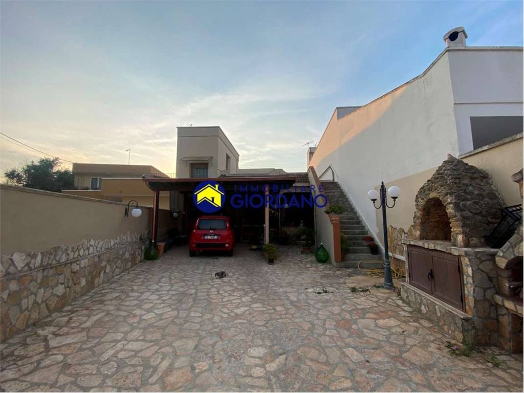 Villa a Squinzano in Via Berlinguer, 52 - Foto 3