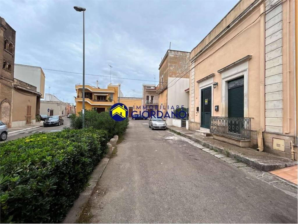 Casa indipendente a Squinzano in via Tripoli, 30 - Foto 4