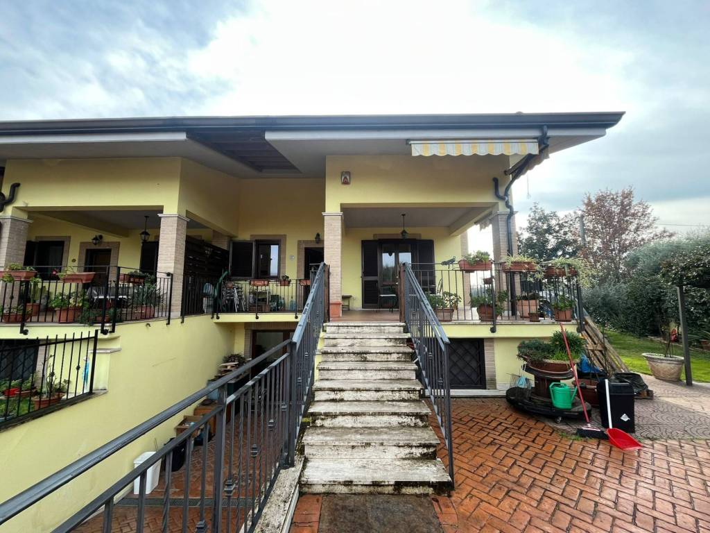 Villetta a schiera a Alatri - Foto 3