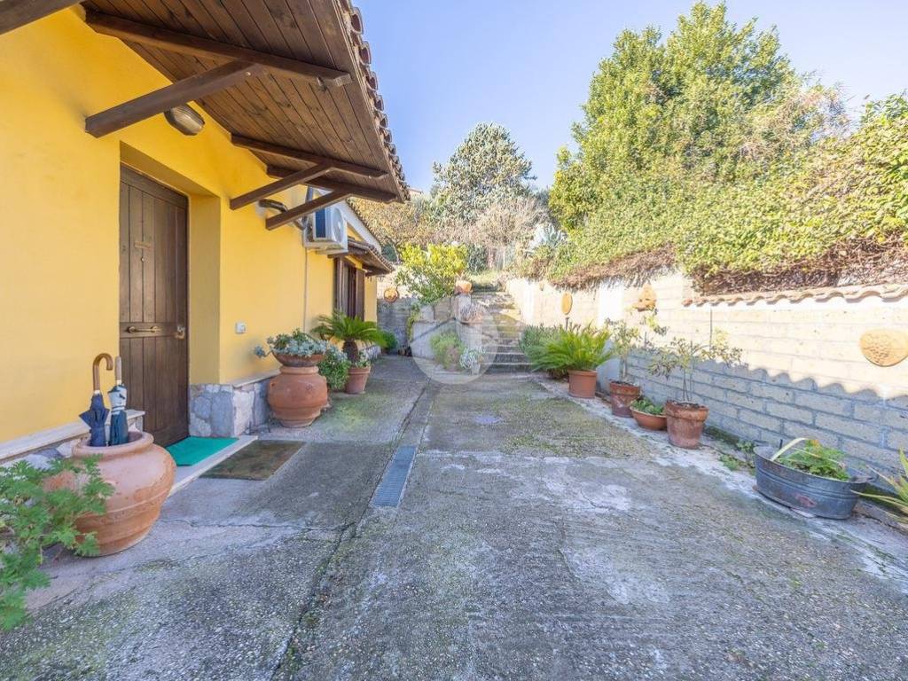 Appartamento a Monterotondo in Str. Vicinale del Pozzo - Foto 4
