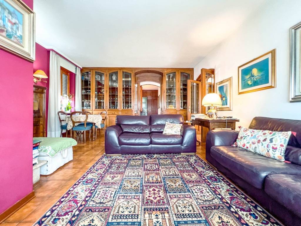 Appartamento a Borgosesia in VIALE VARALLO 200 - Foto 2