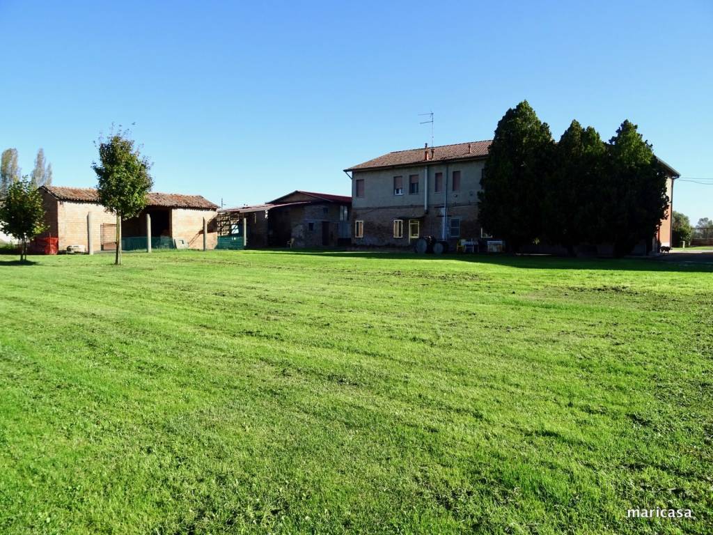 Rustico / casale a Ferrara in Via Rocca - Foto 2