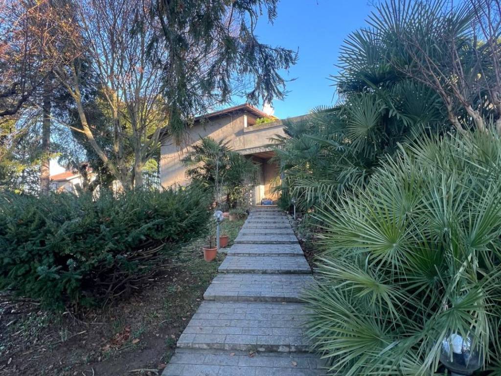 Villa a Cislago in Contrada Santa Maria, 575 - Foto 3