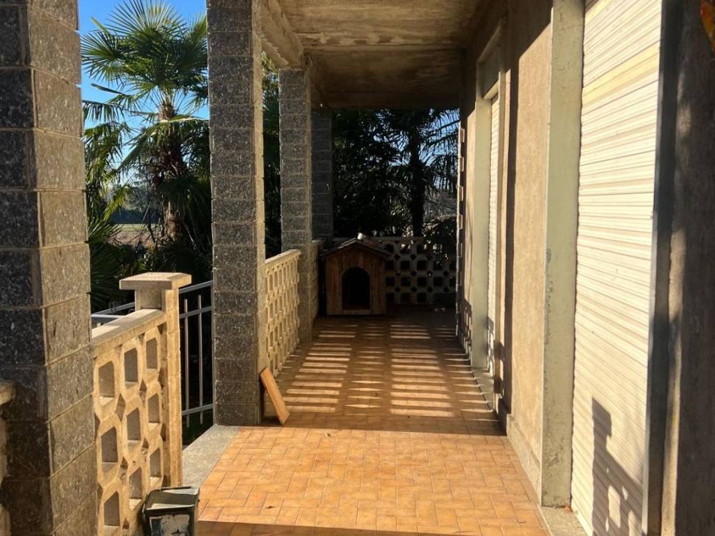 Villa a Cislago in Contrada Santa Maria, 575 - Foto 4