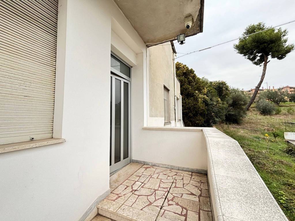 Appartamento a Bellante in Via Nazionale, 52 - Foto 3