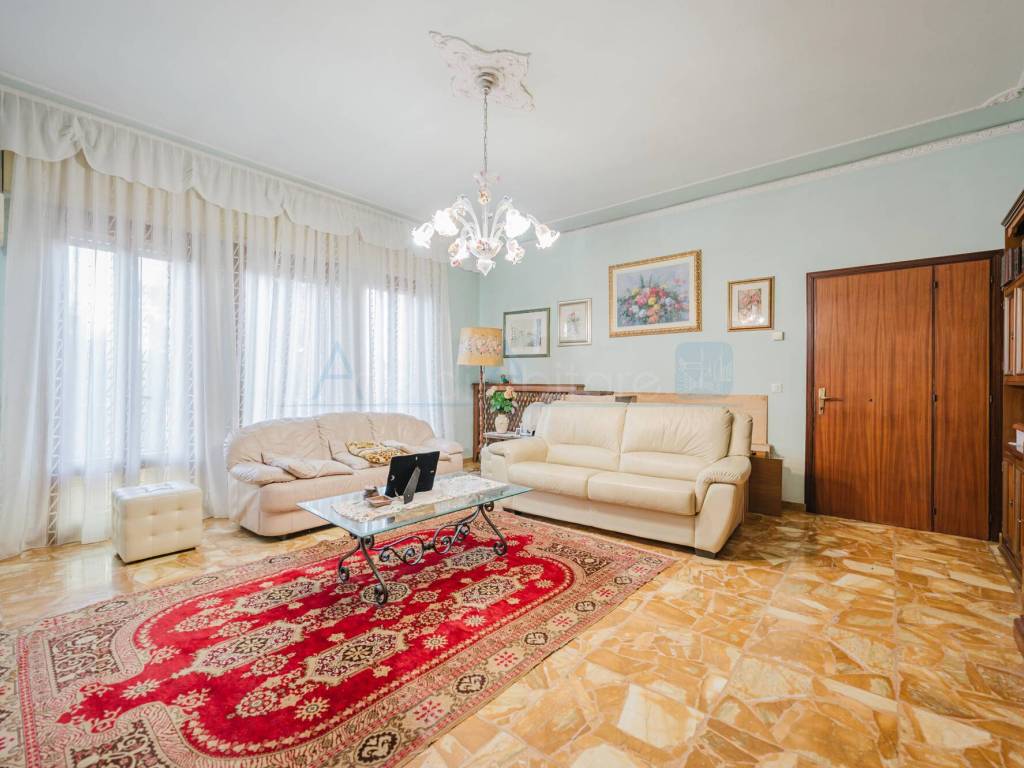 Appartamento a Mira in Via della Ferrovia, 7 - Foto 4