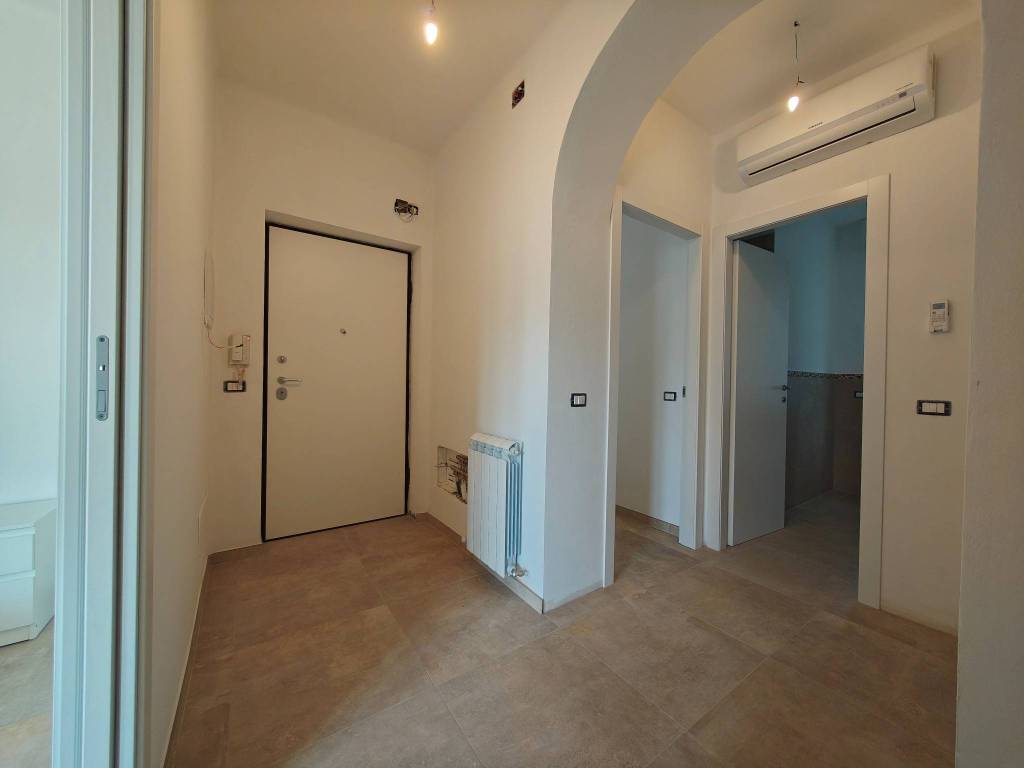 Appartamento a Parma in Via Ruggero da Parma, 26 - Foto 2