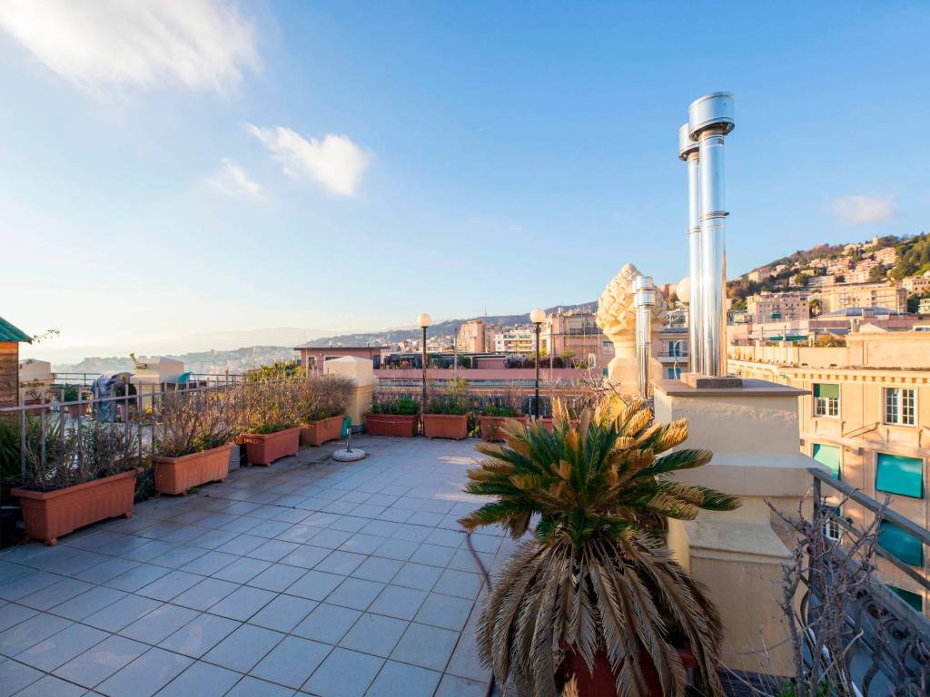 Appartamento a Genova in Via Antonio Crocco, 12 - Foto 3