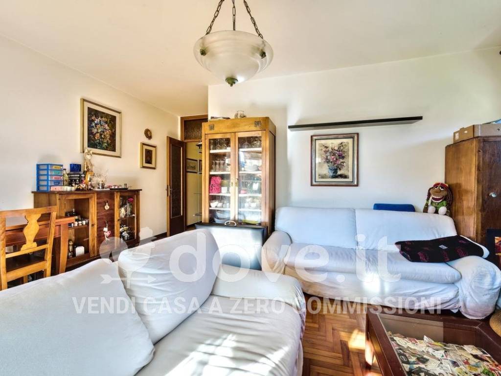 Appartamento a Belluno in Via Emilio Bruno Mondin, 43 - Foto 2