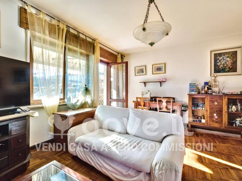 Appartamento a Belluno in Via Emilio Bruno Mondin, 43 - Foto 4