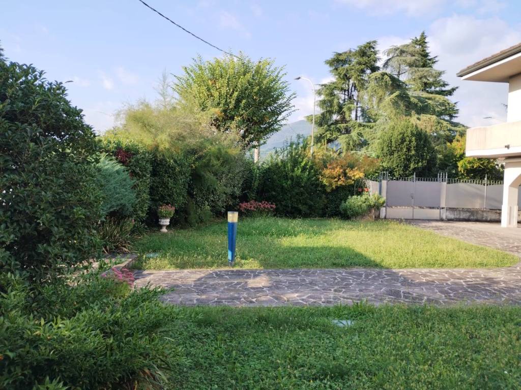 Villa a Cellatica in Via Fantasina - Foto 2