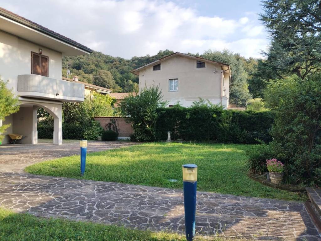 Villa a Cellatica in Via Fantasina - Foto 3