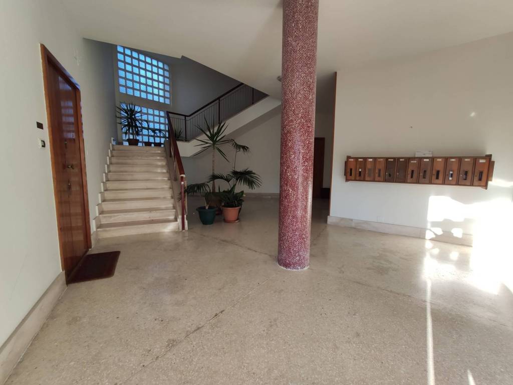 Appartamento a Lecce in Via Regina Elena, 23 - Foto 2