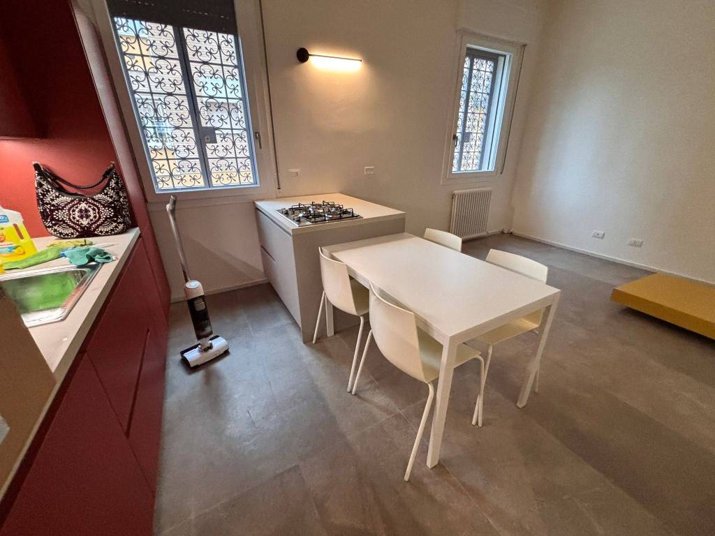 Appartamento a Bologna in Via Nino Bertocchi - Foto 4