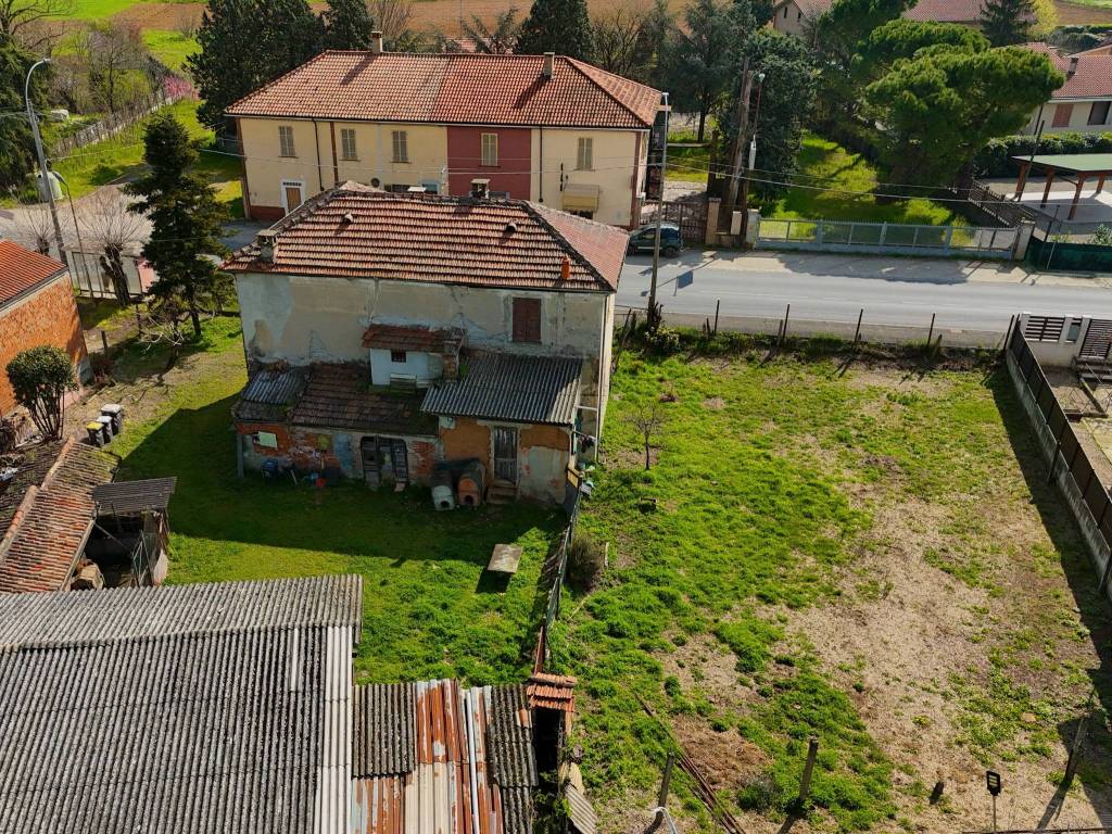 Villa a Tortona in Strada Provinciale per Pozzolo Formigaro - Foto 3