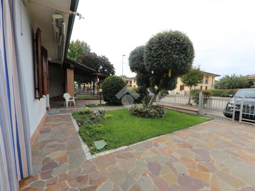 Villetta a schiera a Marmirolo in Via Unione Europea, 22 - Foto 2