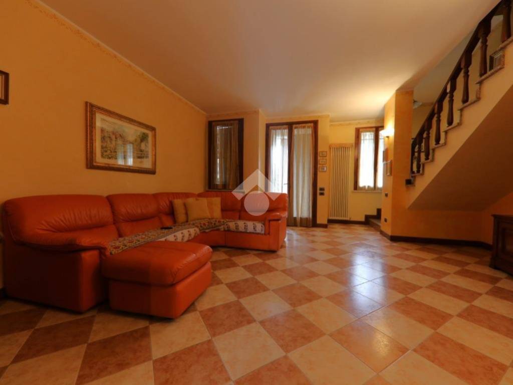 Villetta a schiera a Marmirolo in Via Unione Europea, 22 - Foto 4