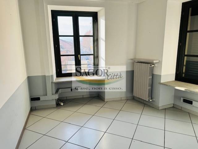 Appartamento a Pinerolo in Corso Piave, 27 - Foto 3
