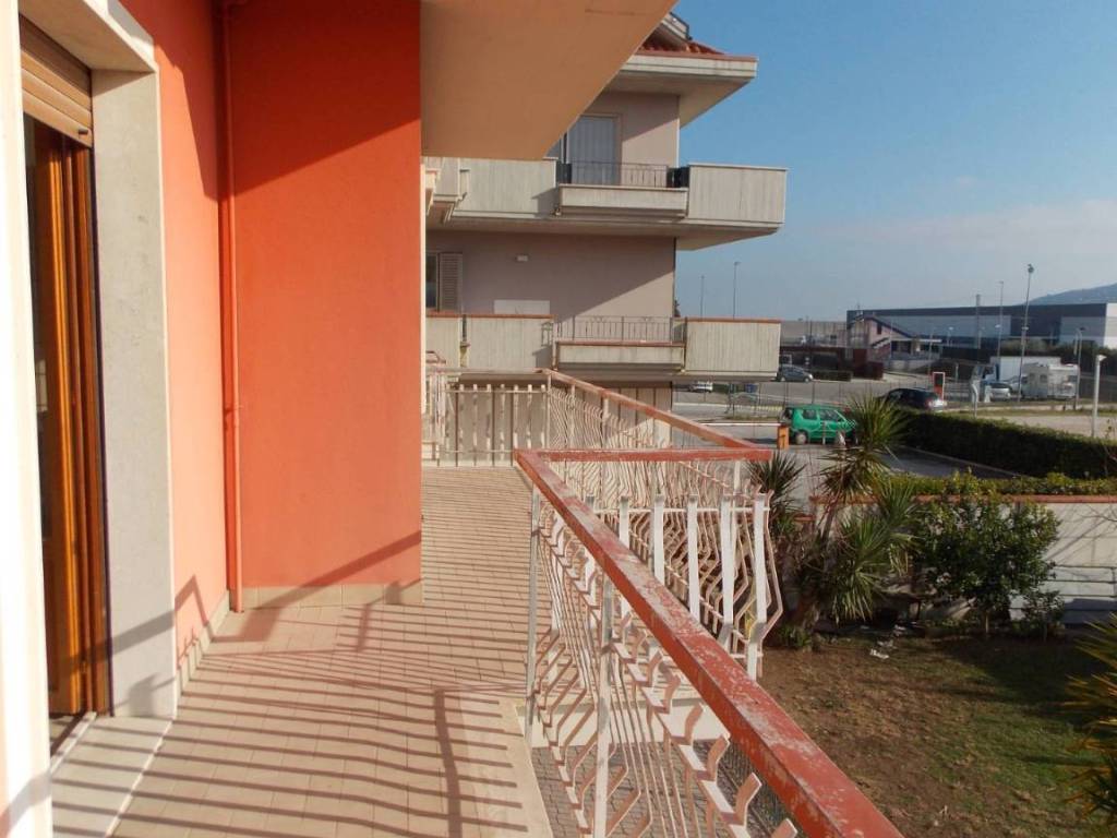 Appartamento a Monsampolo del tronto in Via Canova - Foto 4