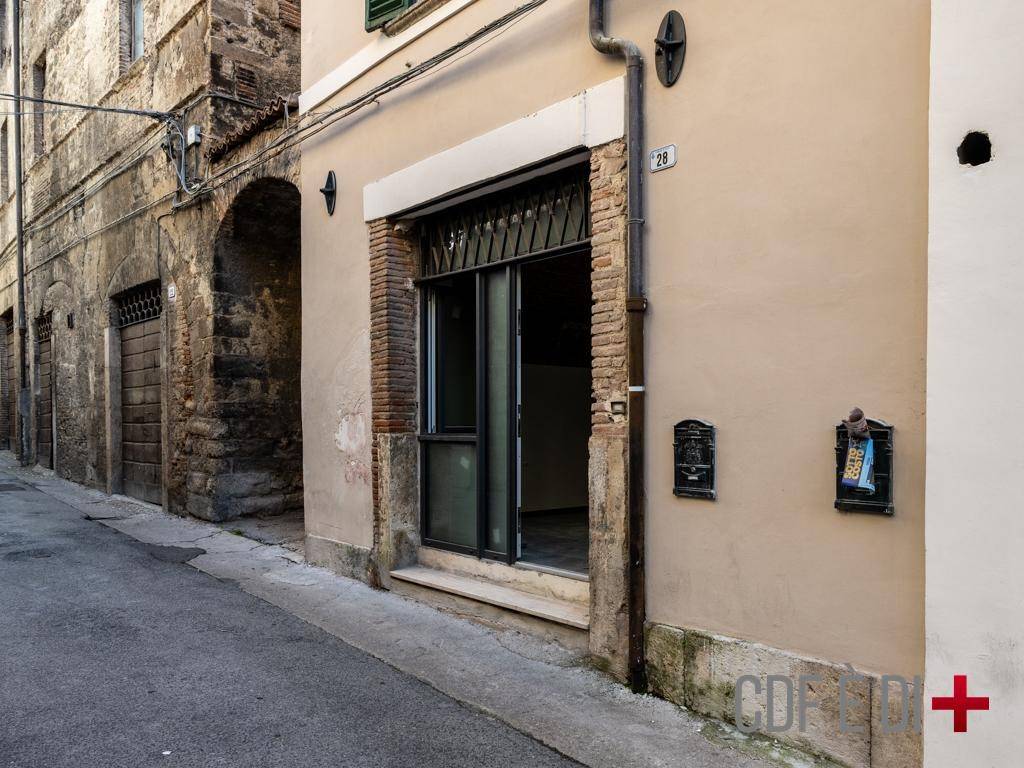 Appartamento a Rieti in Via del Porto - Foto 2