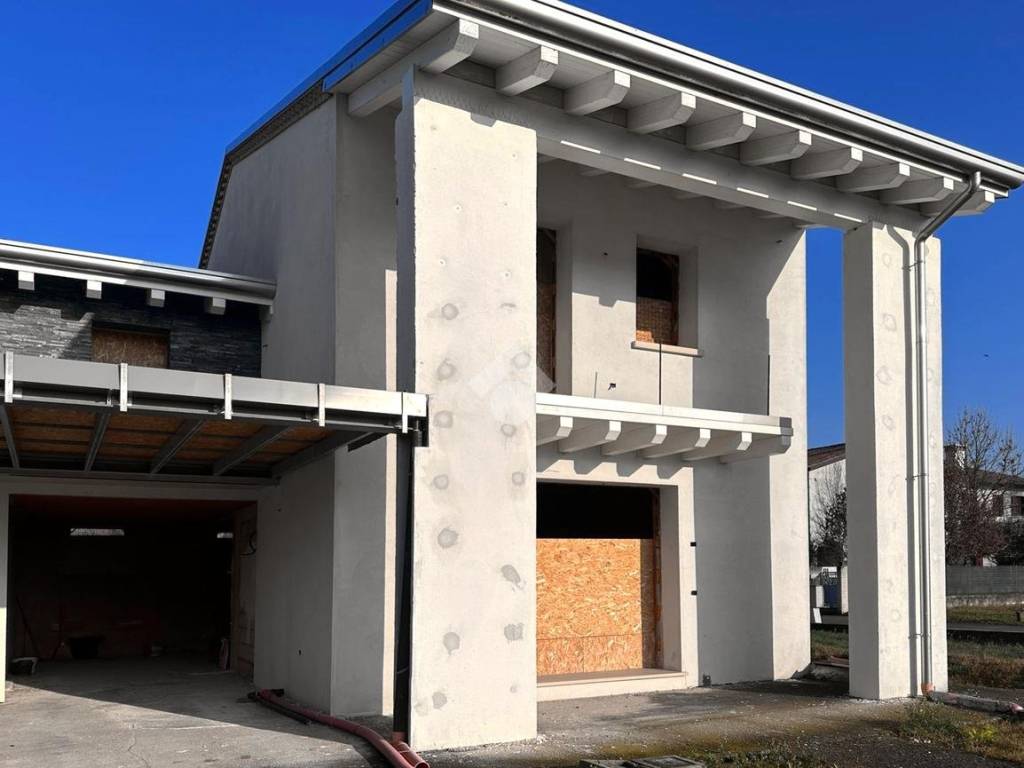 Villa a San zenone degli ezzelini in Via Valerio Giacobbo - Foto 4