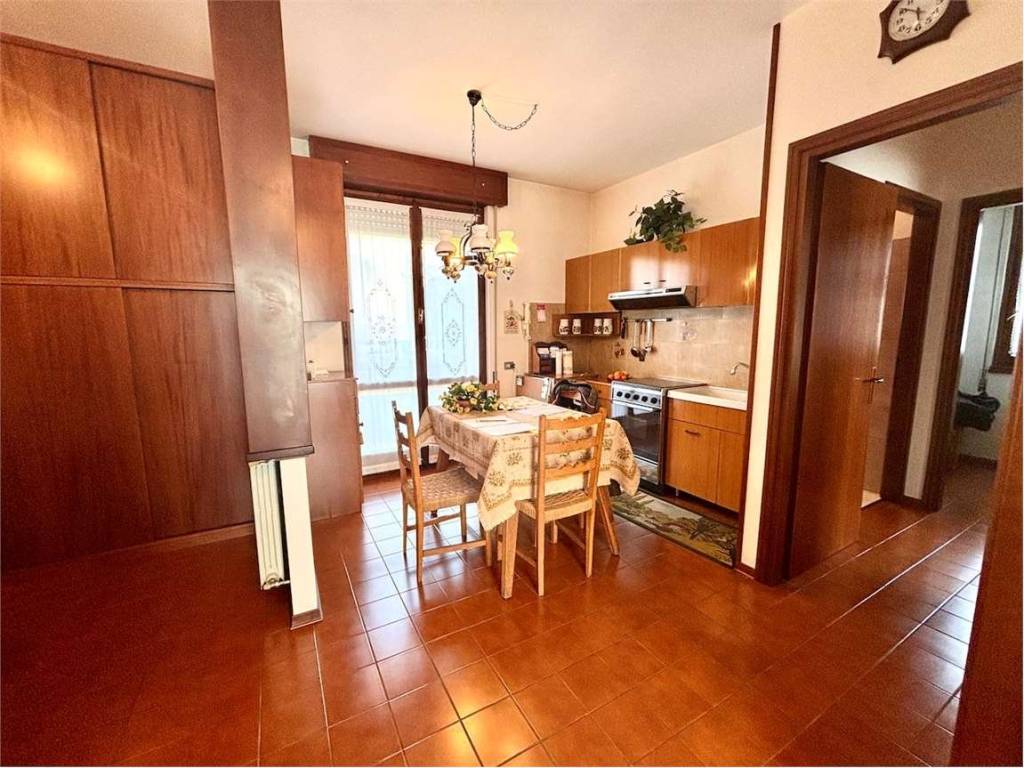 Appartamento a Cuveglio in via milano, 8 - Foto 4