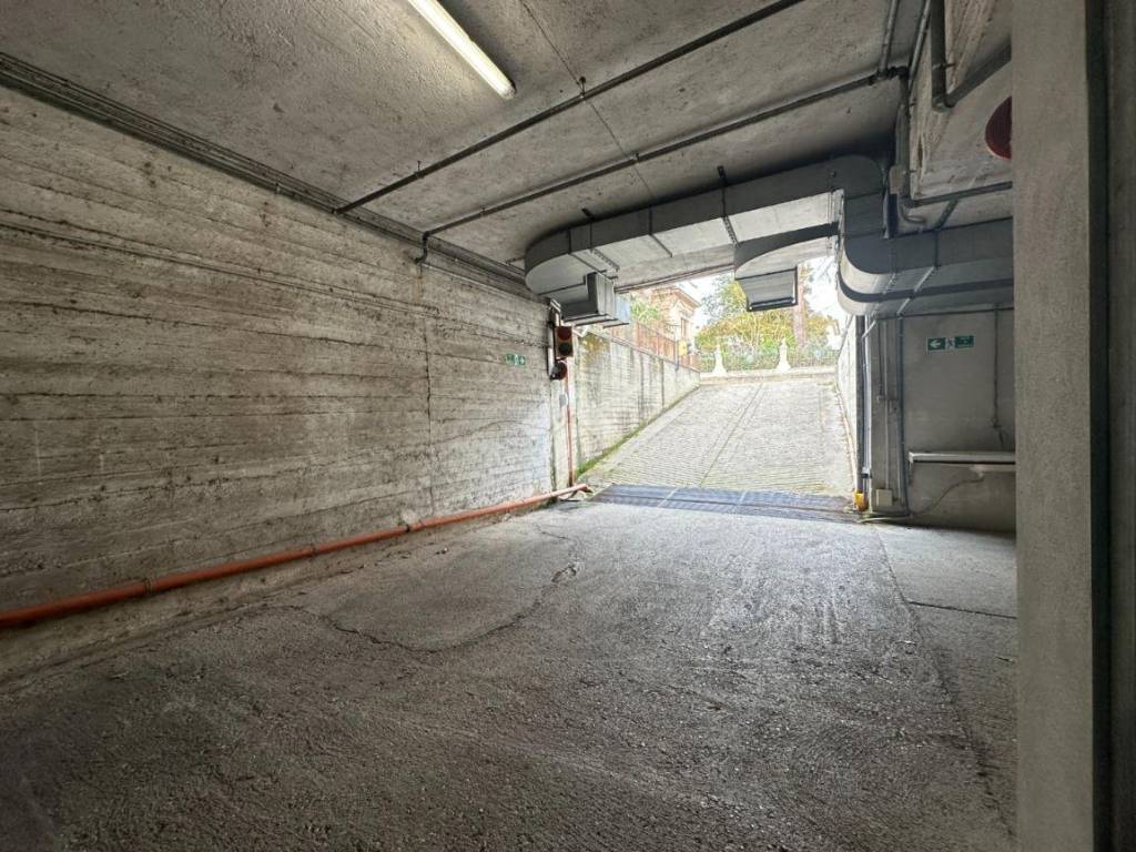 Box / garage a Narni in Via della Vignola, 1 - Foto 4