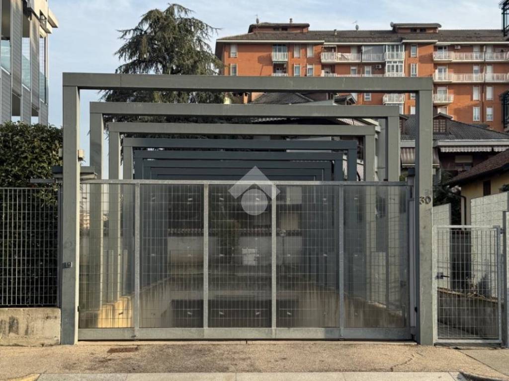 Box / garage a Grugliasco in Via Volta, 30 - Foto 3