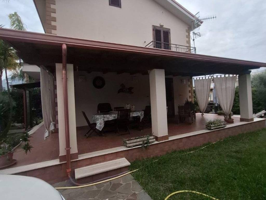 Villa a Carini in Via Ferdinando Magellano - Foto 2