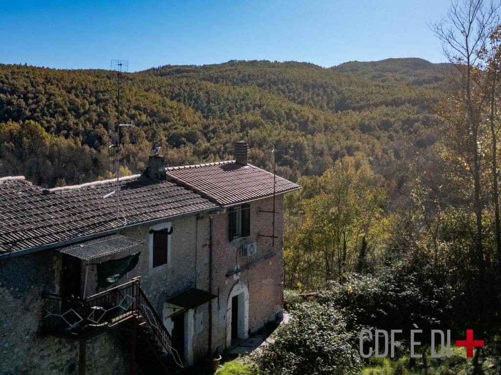 Rustico / casale a Longone sabino in Via delle Prata - Foto 4