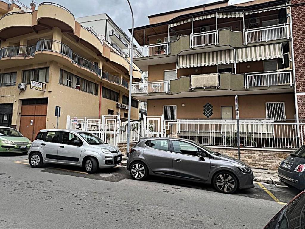 Appartamento a Bagheria in Via Ruggero Leoncavallo, 25 - Foto 2