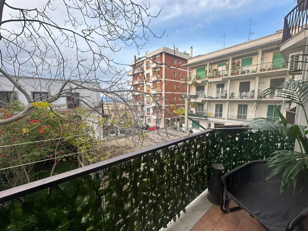 Appartamento a Reggio calabria in Via Vicenza, 4 - Foto 3