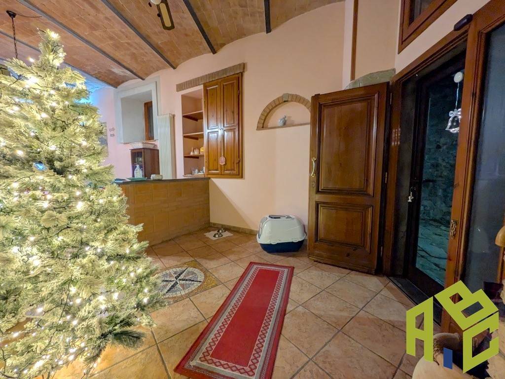 Appartamento a Santa luce in via giuseppe garibaldi ,6 - Foto 2