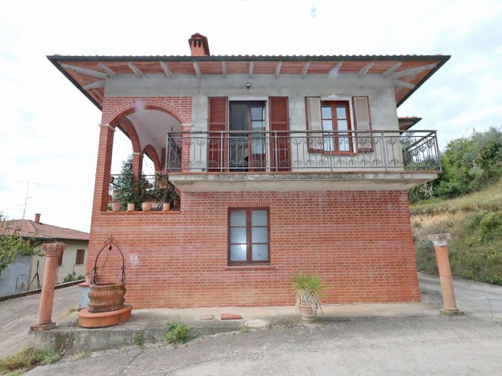 Villa a Trequanda in Viale della Libertà - Foto 2