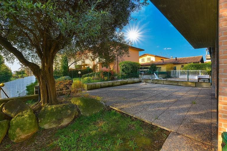 Appartamento a Limido comasco in Via Don F. Bottinelli, 32 - Foto 4