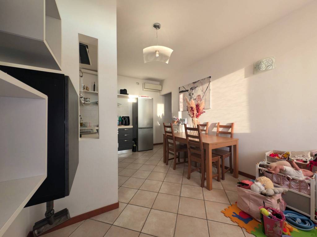 Appartamento a Calenzano in Via Baldanzese, 137 - Foto 2