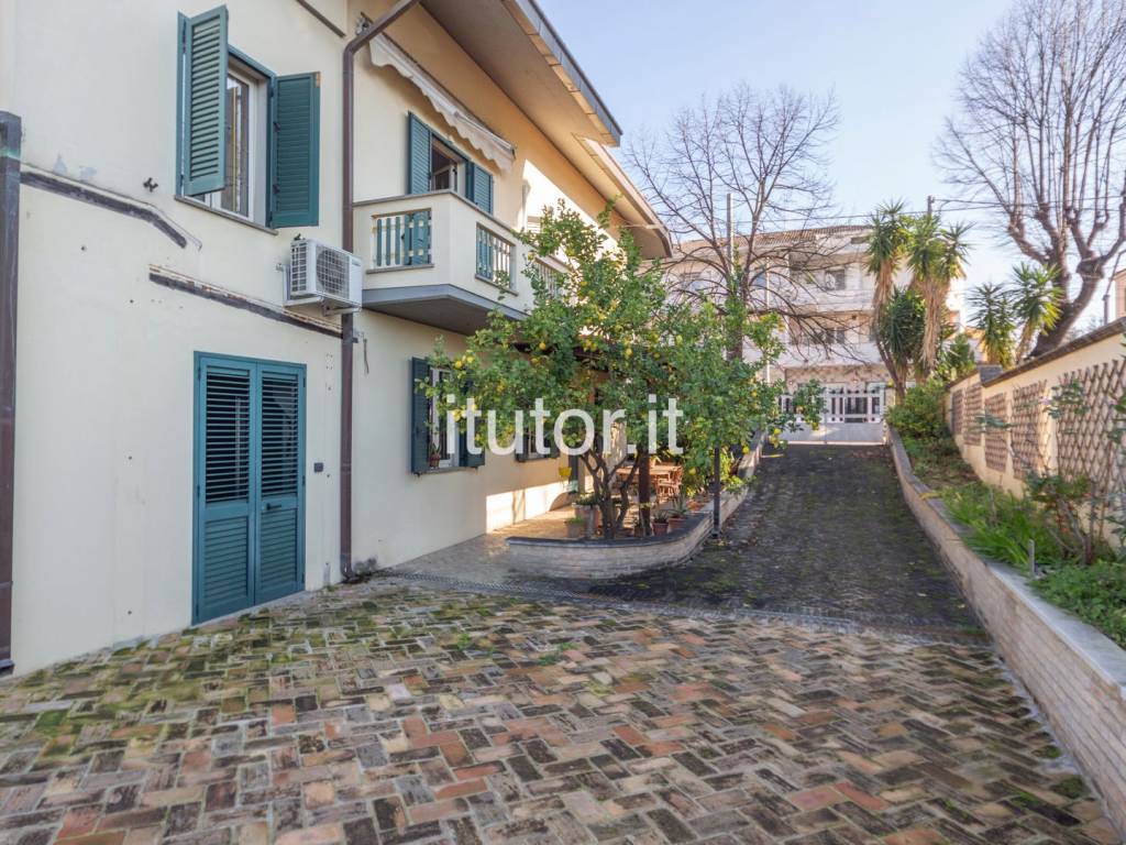 Villa a Chieti in Viale dell'Unità d'Italia, 269 - Foto 5