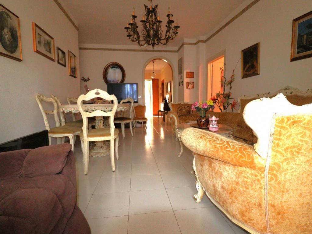 Appartamento a Casamassima in Corso Giuseppe Garibaldi - Foto 5