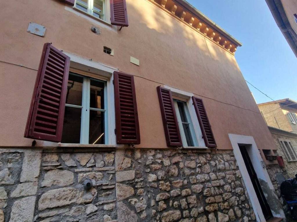 Casa indipendente a Amelia in Centro storico - Foto 2